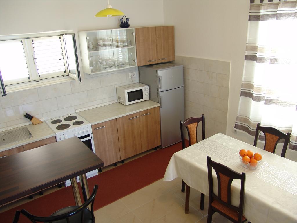 Apartment Davor Gradac  Δωμάτιο φωτογραφία